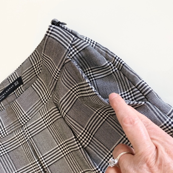 Zara Grey Plaid Skirt Skort Shorts Size XS EUC! - Picture 8 of 10